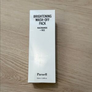 Brightening Wash-Off Pack - new unopened Parnell